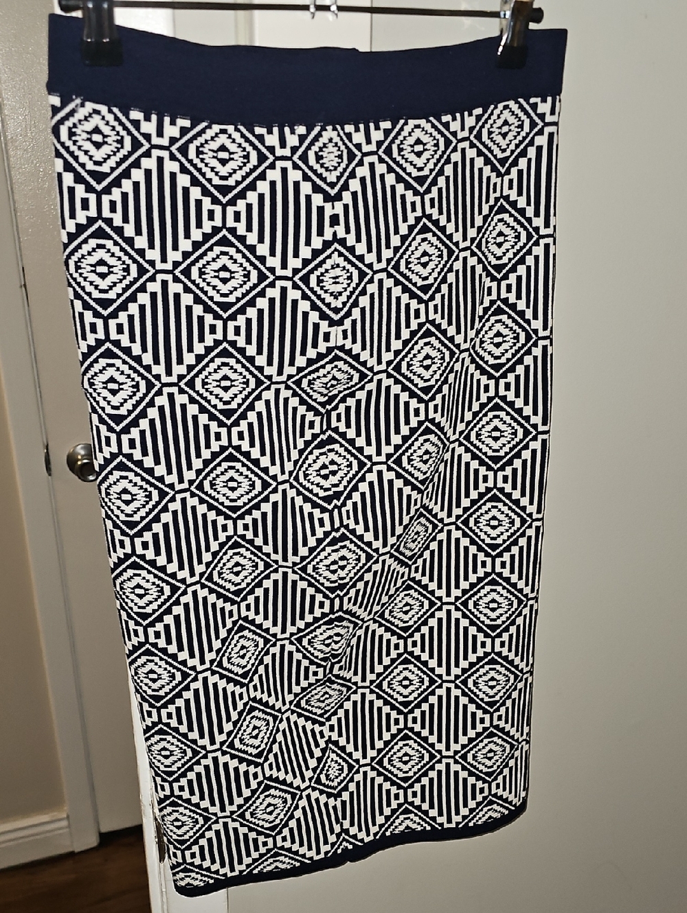 Geometric Navy and White Pencil Skirt
